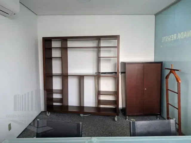 Sala à venda, no bairro Liberdade em São Paulo