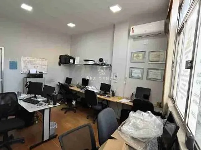 Sala à venda, no bairro São João em Volta Redonda