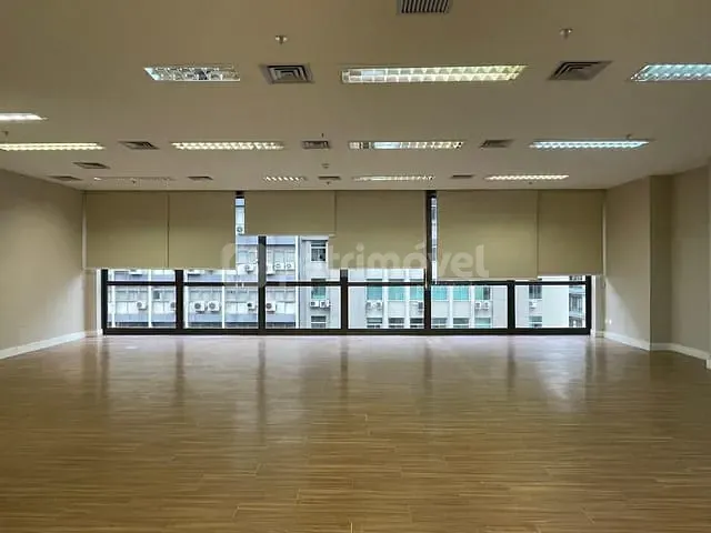 Sala com 229m², para alugar, no bairro Centro em Rio de Janeiro