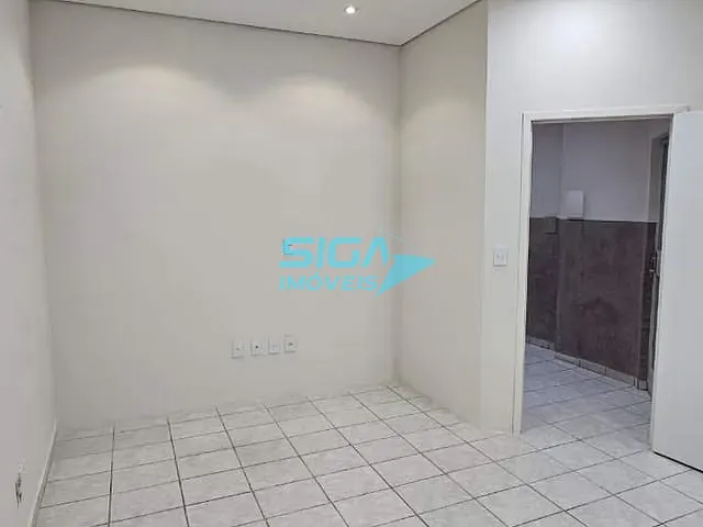 Sala para alugar, no bairro Centro em Pouso Alegre