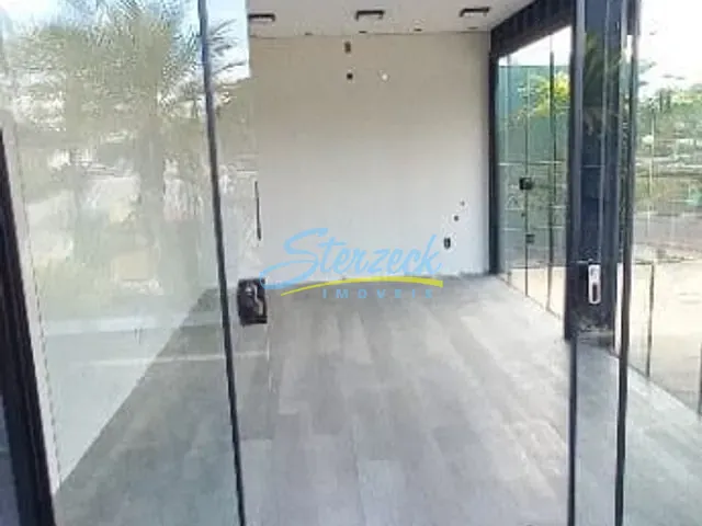 Sala com 14m², para alugar, no bairro Centro em Vinhedo