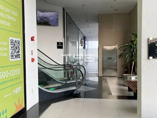 Sala com 184m², à venda ou para alugar, no bairro Parque Senhor do Bonfim em Taubaté