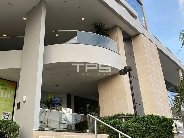 Sala com 184m², à venda ou para alugar, no bairro Parque Senhor do Bonfim em Taubaté