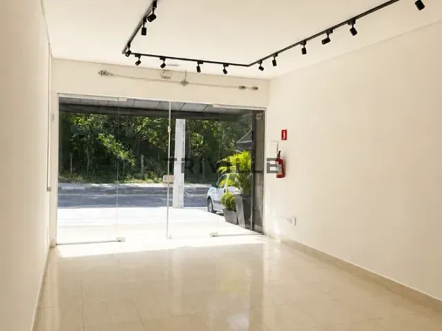 Sala com 45m², para alugar, no bairro Alphaville em Santana de Parnaíba