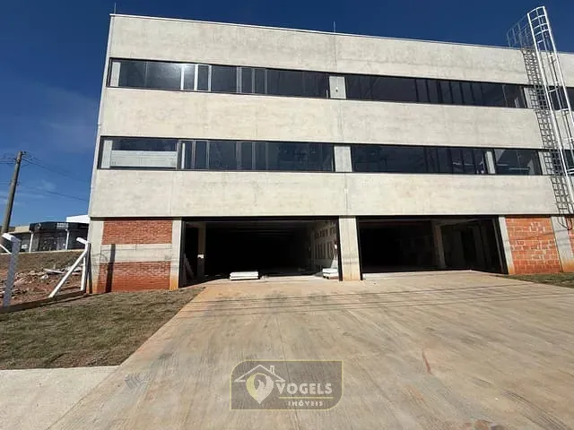Sala com 250m², para alugar, no bairro Jardim Zeni em Jaguariúna