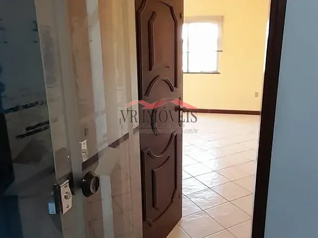 Sala para alugar, no bairro Aterrado em Volta Redonda