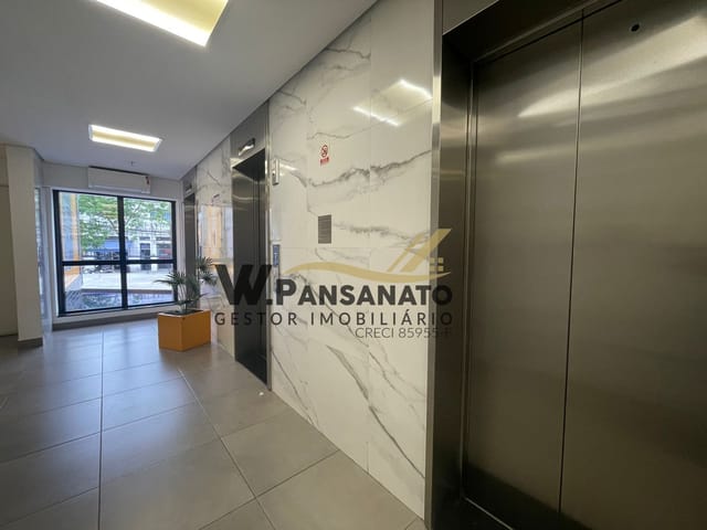 Sala com 37m², à venda, no bairro Vila Pedro Moreira em Guarulhos