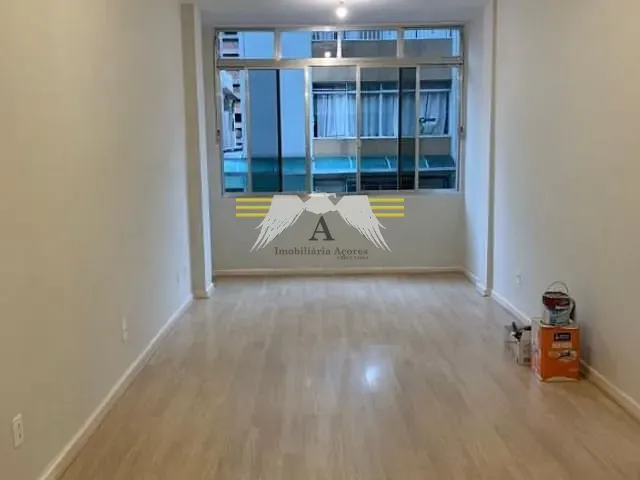 Sala à venda ou para alugar, no bairro Sé em São Paulo