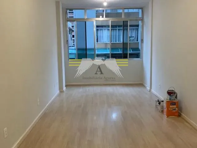 Sala à venda ou para alugar, no bairro Sé em São Paulo