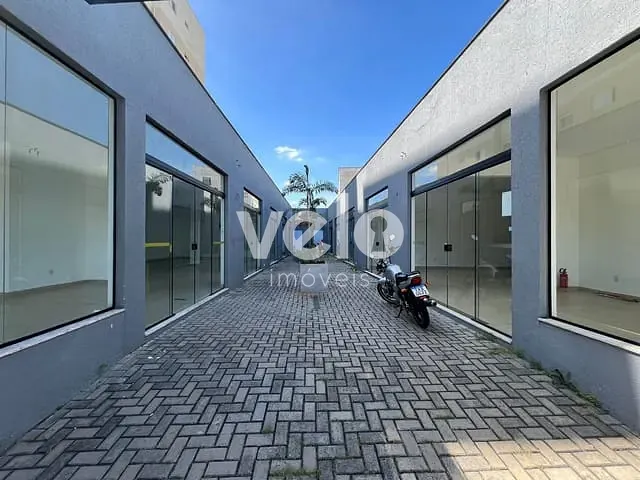 Sala para alugar, no bairro Jardim Santa Catarina em Taubaté