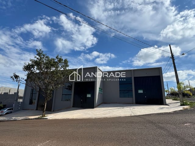 Sala com 130m², à venda ou para alugar, no bairro Parque Industrial Zona Oeste II em Apucarana