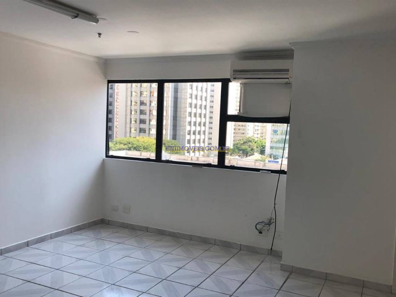 Sala-Conjunto, 3656 m² - Foto 1