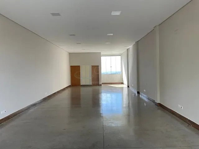 Sala à venda, no bairro Parque Bela Vista em Apucarana