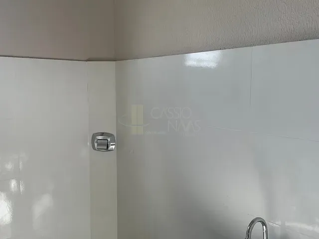 Sala à venda, no bairro Parque Bela Vista em Apucarana