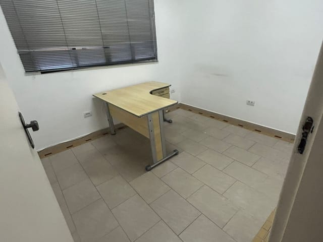 Sala para alugar, no bairro Vila Oliveira em Mogi das Cruzes