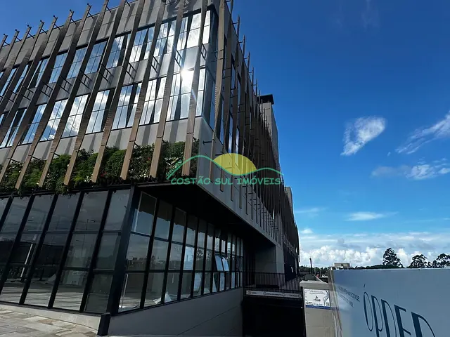Sala com 48m², à venda, no bairro Campeche em Florianópolis