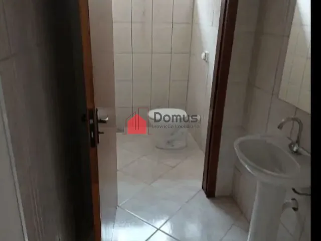 Sala com 15m², para alugar, no bairro São Benedito  em Pindamonhangaba