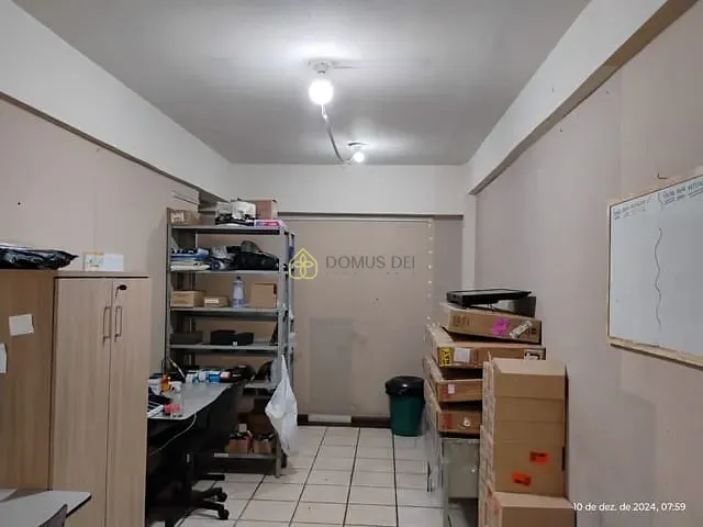 Sala com 64m², à venda, no bairro Centro em Barra Mansa