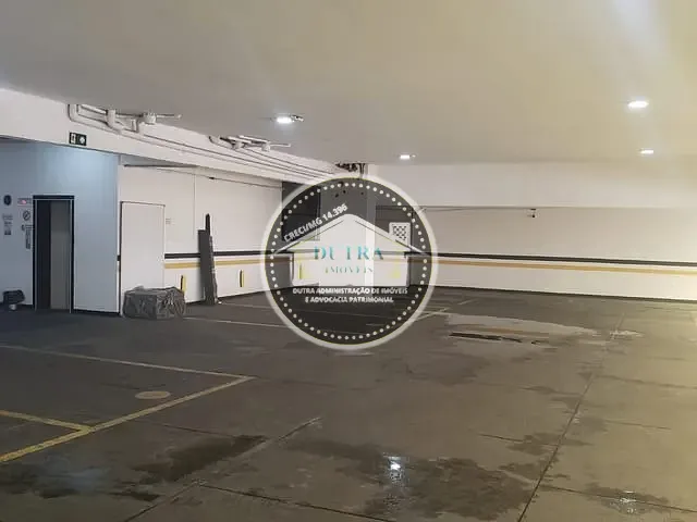 Box/Garagem para alugar, no bairro Centro em Juiz de Fora