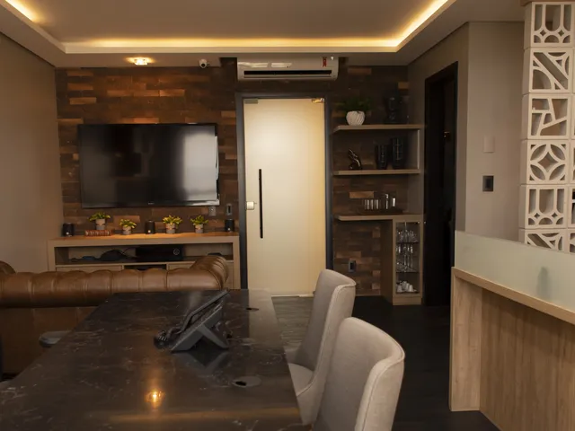 Sala à venda, no bairro Centro em Florianópolis