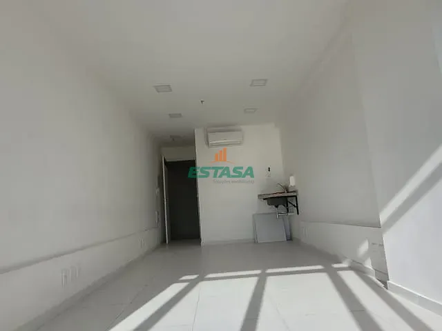 Sala com 26m², à venda, no bairro Tijuca em Rio de Janeiro