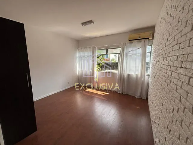 Sala com 24m², à venda ou para alugar, no bairro Jardim Guanabara em Rio de Janeiro