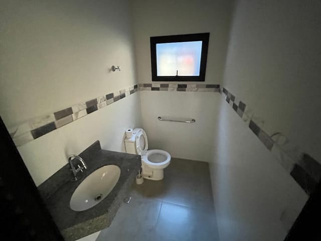 Sala com 81m², para alugar, no bairro Centro em Tatuí