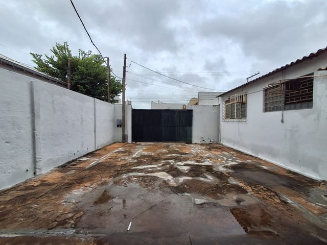 Sala com 199m², para alugar, no bairro Jardim Perola em Birigui