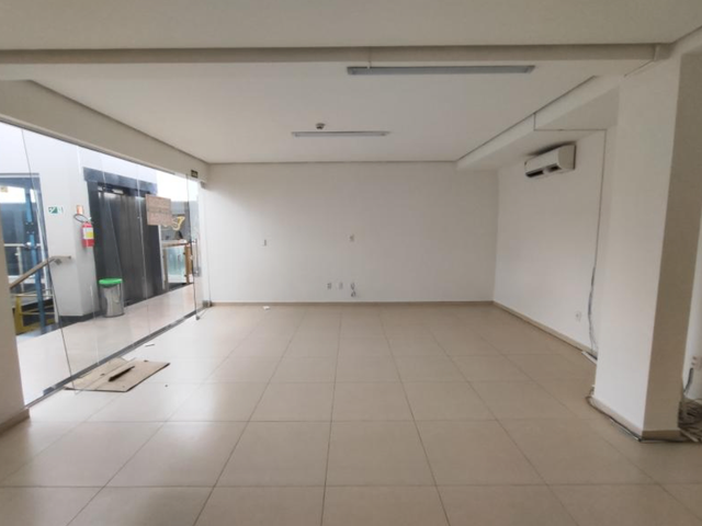 Sala à venda, no bairro Centro em Nova Prata