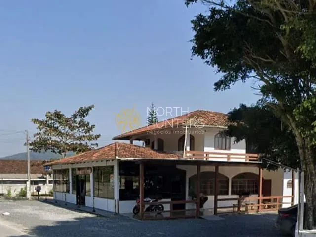 Sala com 870m² 4 quartos e 4 banheiros, à venda, no bairro Ubatuba em São João Batista