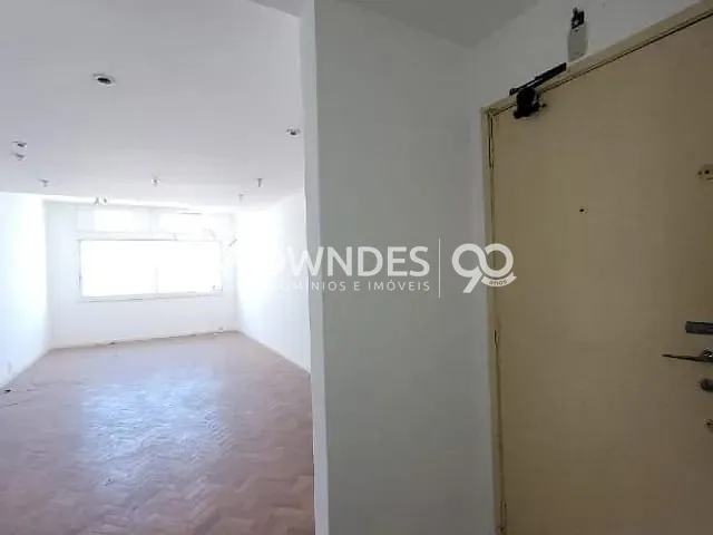Sala à venda, no bairro Centro em Rio De Janeiro