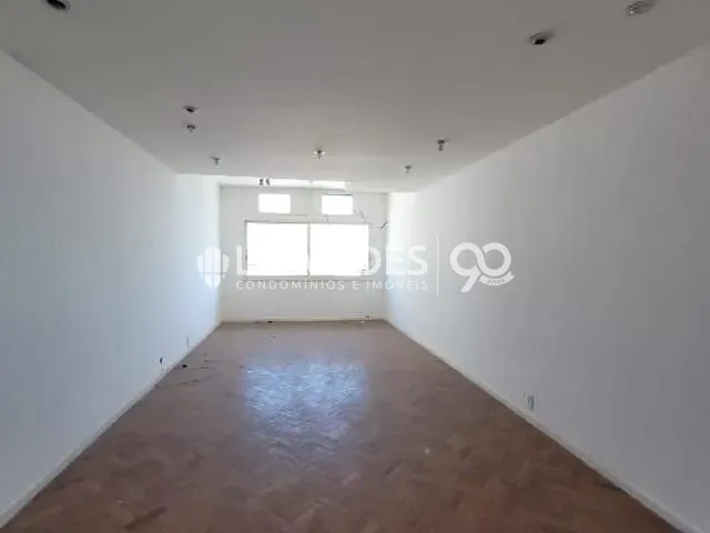 Sala à venda, no bairro Centro em Rio De Janeiro
