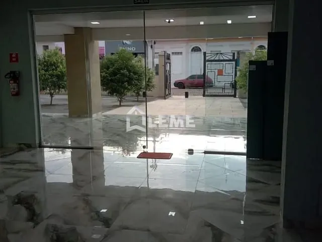 Sala para alugar, no bairro Centro em Mococa