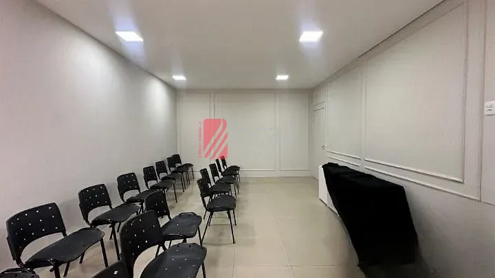 Conjunto Comercial / Sala  para aluguel, 35m² — foto 2 de 3