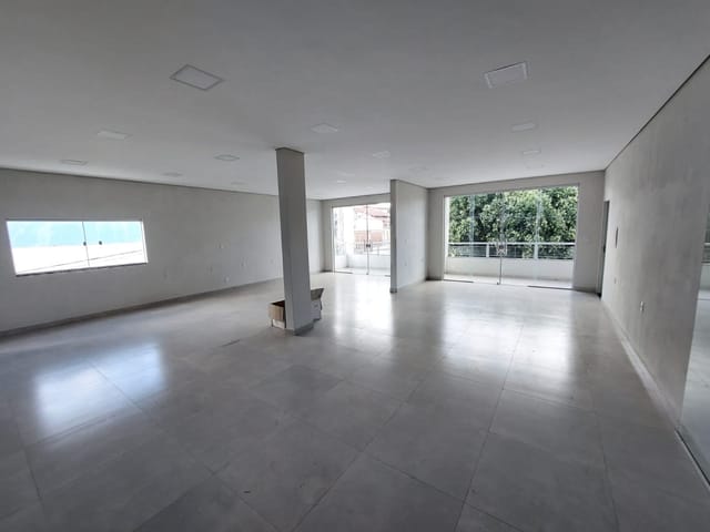 Foto do Sala - Sala disponível para locação, Centro, Araçuaí, MG | Rede Max Imoveis