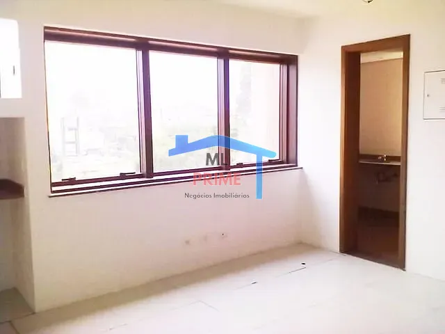 Sala com 90m², para alugar, no bairro Jardim Avelino em São Paulo