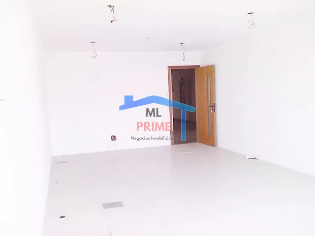 Sala com 90m², para alugar, no bairro Jardim Avelino em São Paulo
