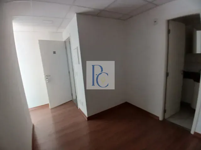 Sala à venda ou para alugar, no bairro Jardim Paulista em São Paulo