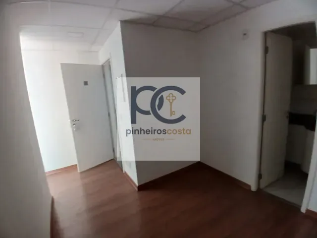 Sala à venda ou para alugar, no bairro Jardim Paulista em São Paulo