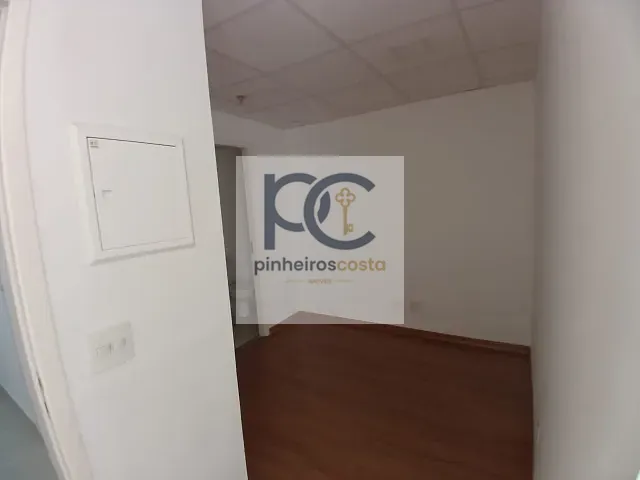 Sala à venda ou para alugar, no bairro Jardim Paulista em São Paulo