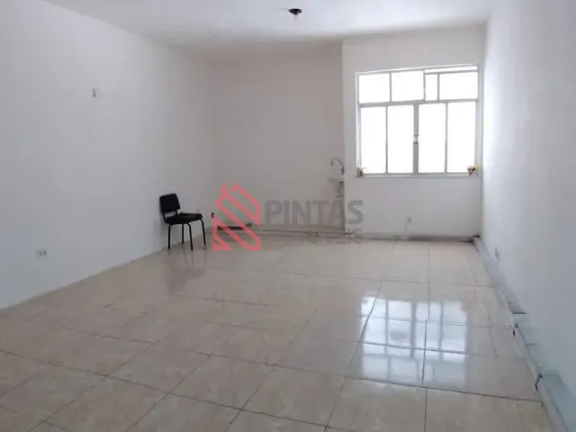 Sala para alugar, no bairro Centro em Niterói