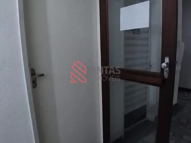 Sala para alugar, no bairro Centro em Niterói