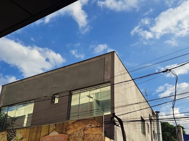Sala para alugar, no bairro Centro em Rio das Ostras