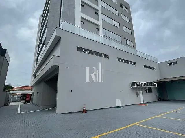 Sala para alugar, no bairro Centro em Tijucas