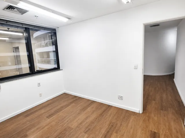 Sala para alugar, no bairro Jardim Paulista em São Paulo