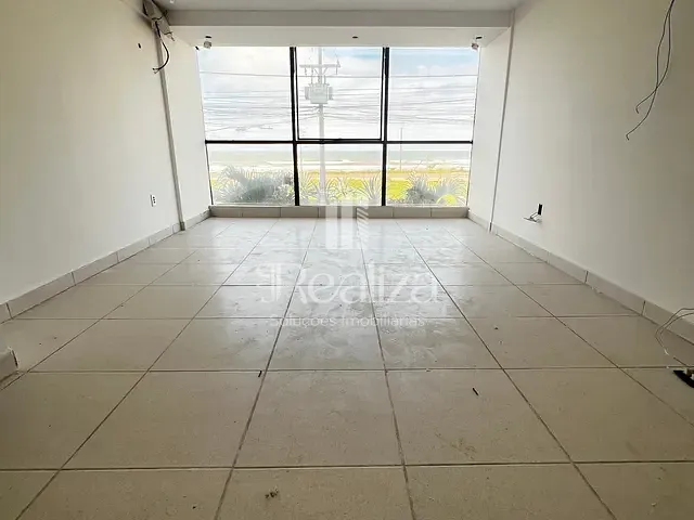Sala com 54m², para alugar, no bairro Nossa Senhora da Vitória em Ilhéus