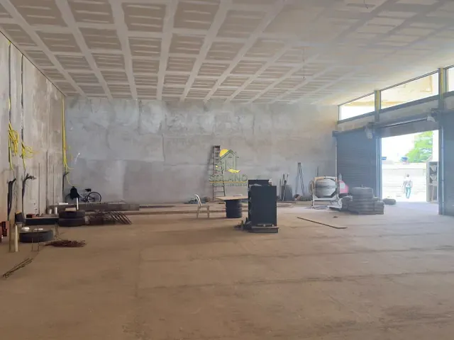 Sala com 500m², para alugar, no bairro Setor Garavelo em Aparecida de Goiânia