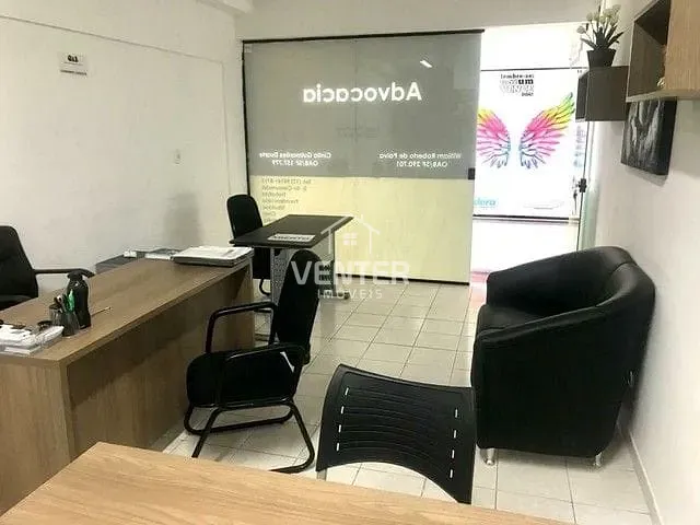 Sala com 52m², à venda, no bairro Centro em Taubaté