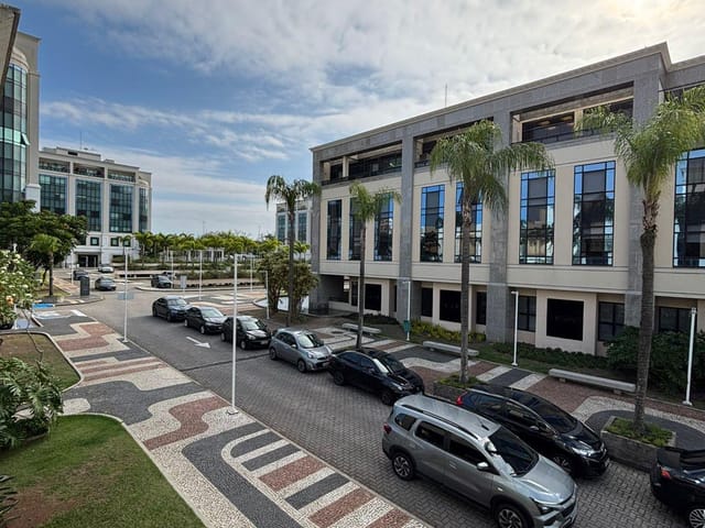 Sala com 42m², para alugar, no bairro Barra da Tijuca em Rio de Janeiro
