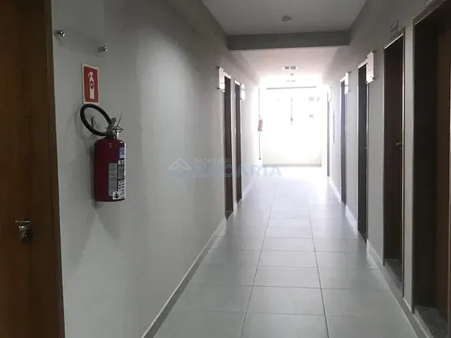 Sala com 20m², para alugar, no bairro Centro em Apucarana